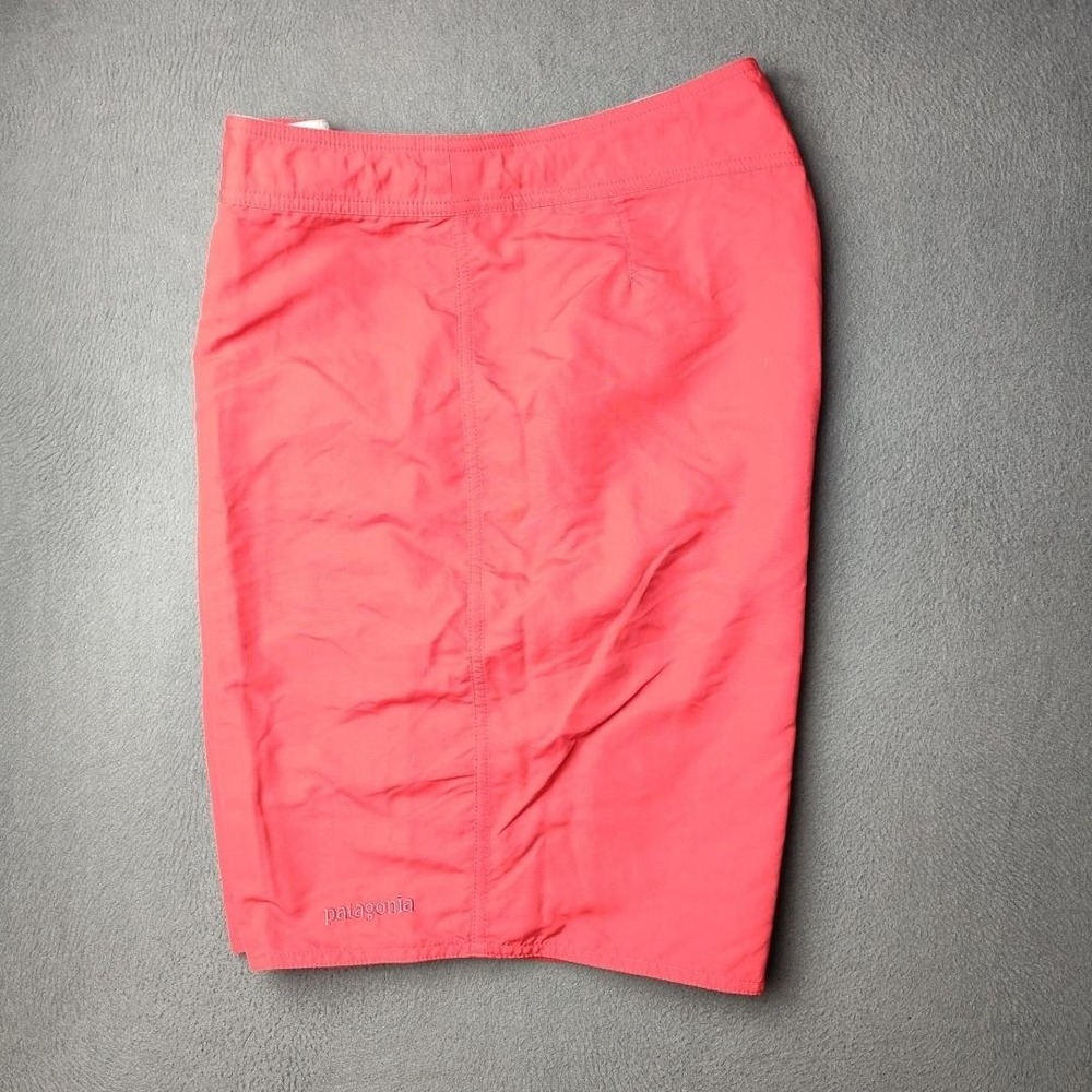 Patagonia Shorts Mens 34 Red 9" Wavefarer Board Swim Quick Dry Drawstring 86552